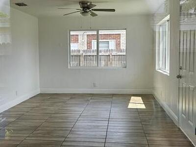 958 W 3rd Street, Riviera Beach, FL 33404