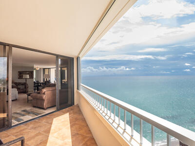 5070 N Ocean Drive, Singer Island, FL 33404