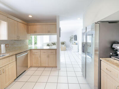 18157 SE Fairview Circle, Jupiter, FL 33469