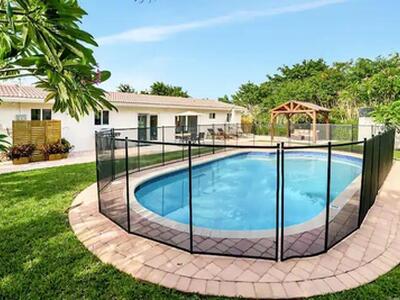 2320 NE 51st Street, Lighthouse Point, FL 33064