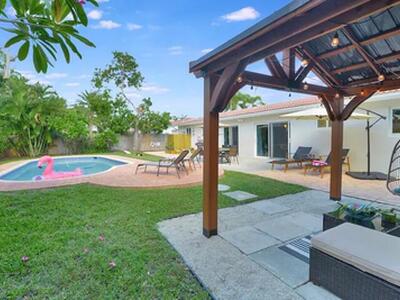 2320 NE 51st Street, Lighthouse Point, FL 33064