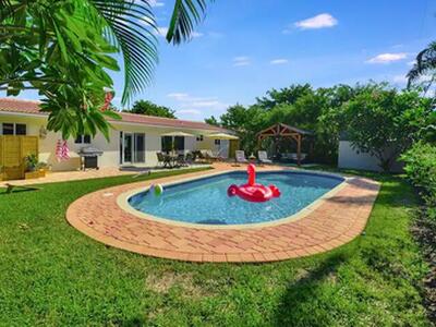 2320 NE 51st Street, Lighthouse Point, FL 33064