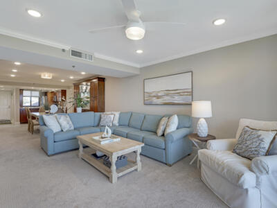 101 S Seas 204 Drive, Jupiter, FL 33477