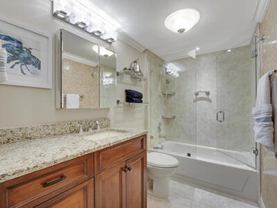 101 S Seas 204 Drive, Jupiter, FL 33477