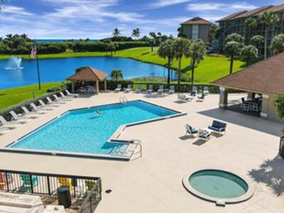 101 S Seas 204 Drive, Jupiter, FL 33477