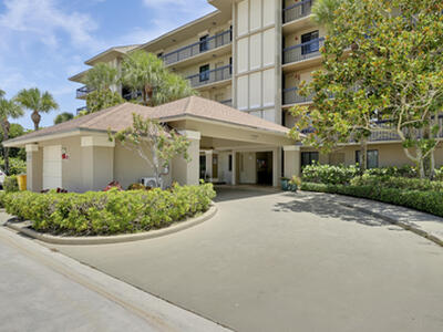101 S Seas 204 Drive, Jupiter, FL 33477