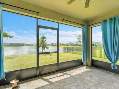 10692 SW Vasari Way, Port Saint Lucie, FL 34986