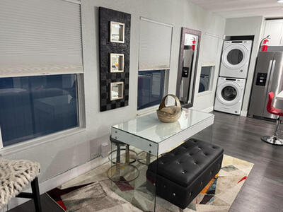 615 SW 9th Street, Fort Lauderdale, FL 33315