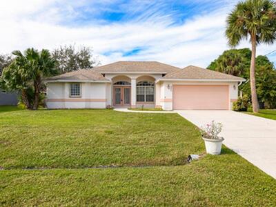 2270 SW Tampico Street, Port Saint Lucie, FL 34953