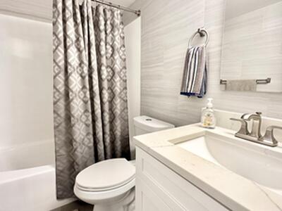 154 Lake Meryl Drive, West Palm Beach, FL 33411