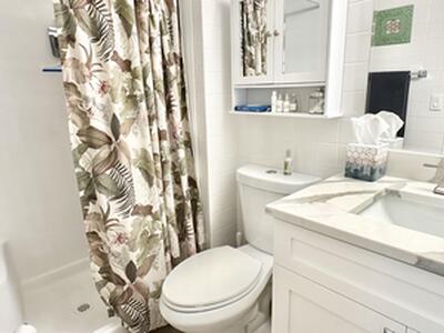 154 Lake Meryl Drive, West Palm Beach, FL 33411