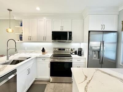 154 Lake Meryl Drive, West Palm Beach, FL 33411