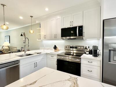 154 Lake Meryl Drive, West Palm Beach, FL 33411