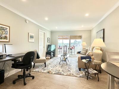 154 Lake Meryl Drive, West Palm Beach, FL 33411