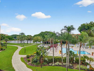 2255 Lindell Boulevard, Delray Beach, FL 33444