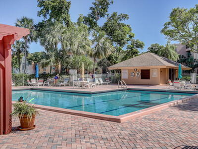 2255 Lindell Boulevard, Delray Beach, FL 33444