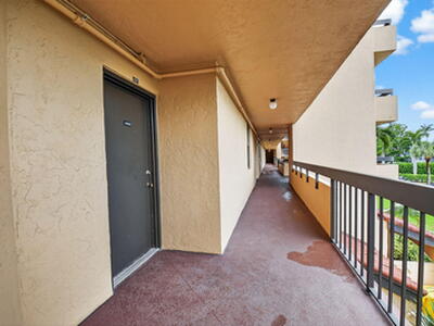 2255 Lindell Boulevard, Delray Beach, FL 33444