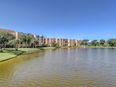 2255 Lindell Boulevard, Delray Beach, FL 33444