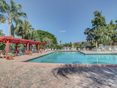 2255 Lindell Boulevard, Delray Beach, FL 33444