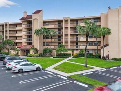 2255 Lindell Boulevard, Delray Beach, FL 33444