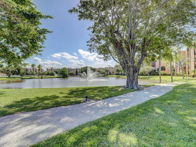 2255 Lindell Boulevard, Delray Beach, FL 33444