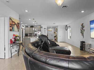 11164 NW Middle Stream Drive, Port Saint Lucie, FL 34987