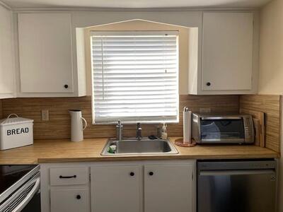 13664 Coconut Palm Court, Delray Beach, FL 33484