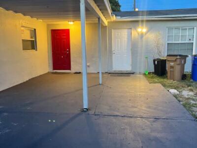 548 NW 2nd Way, Deerfield Beach, FL 33441