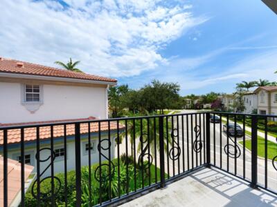 198 Evergrene Parkway, Palm Beach Gardens, FL 33410