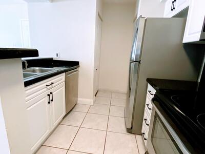 530 S Park Road, Hollywood, FL 33021