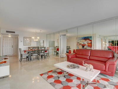 5301 NW 2nd Avenue, Boca Raton, FL 33487