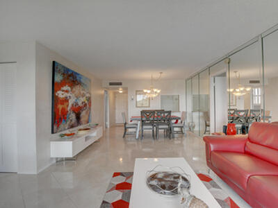 5301 NW 2nd Avenue, Boca Raton, FL 33487