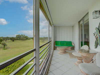 5301 NW 2nd Avenue, Boca Raton, FL 33487