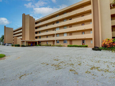 5301 NW 2nd Avenue, Boca Raton, FL 33487