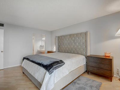 5301 NW 2nd Avenue, Boca Raton, FL 33487