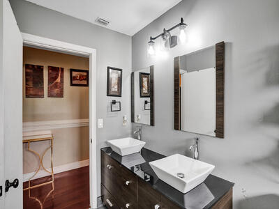 9610 Dunhill Dr, Miramar, FL 33025