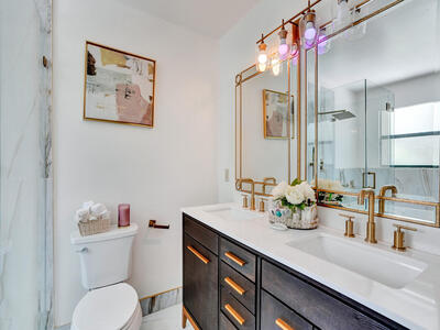 9610 Dunhill Dr, Miramar, FL 33025