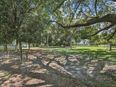 2340 B Road, Loxahatchee Groves, FL 33470