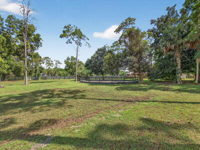 2340 B Road, Loxahatchee Groves, FL 33470