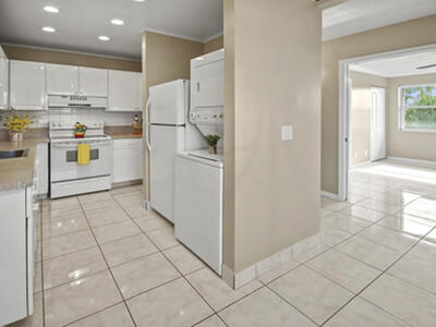 1421 NW 20th 204 Avenue, Delray Beach, FL 33445