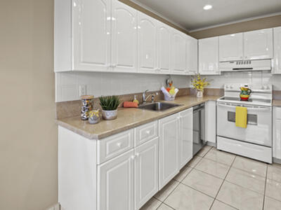 1421 NW 20th 204 Avenue, Delray Beach, FL 33445