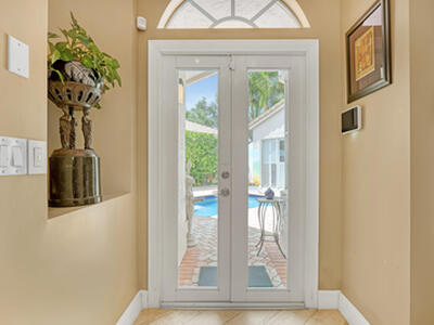 2076 Cezanne Road, West Palm Beach, FL 33409