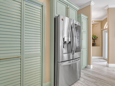 2076 Cezanne Road, West Palm Beach, FL 33409