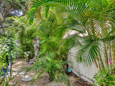 2076 Cezanne Road, West Palm Beach, FL 33409