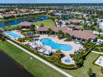 739 SE Villandry Way, Port Saint Lucie, FL 34984