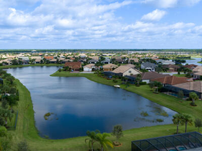 739 SE Villandry Way, Port Saint Lucie, FL 34984