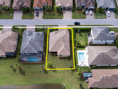 739 SE Villandry Way, Port Saint Lucie, FL 34984