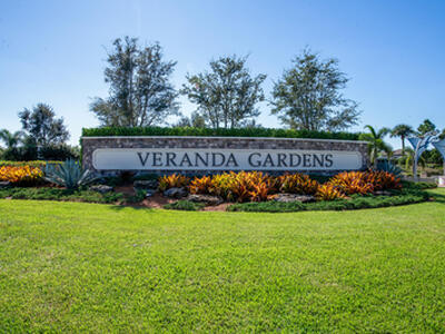 739 SE Villandry Way, Port Saint Lucie, FL 34984