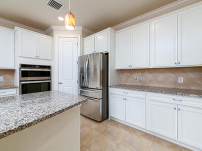 739 SE Villandry Way, Port Saint Lucie, FL 34984