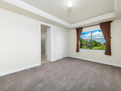 739 SE Villandry Way, Port Saint Lucie, FL 34984